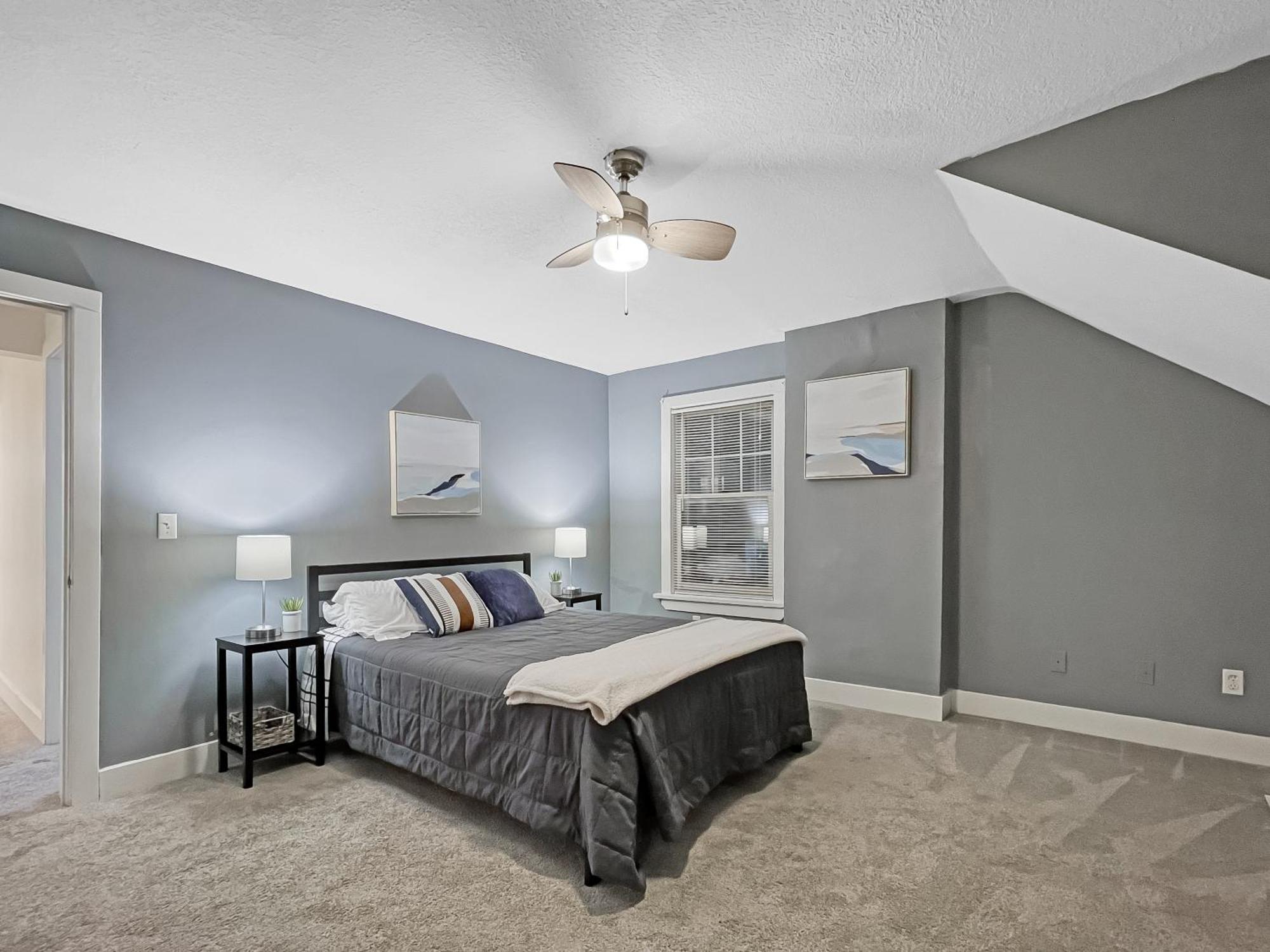 Villa Chic 2Br Duplex Free Parking Near Hospitals Des Moines Exterior foto